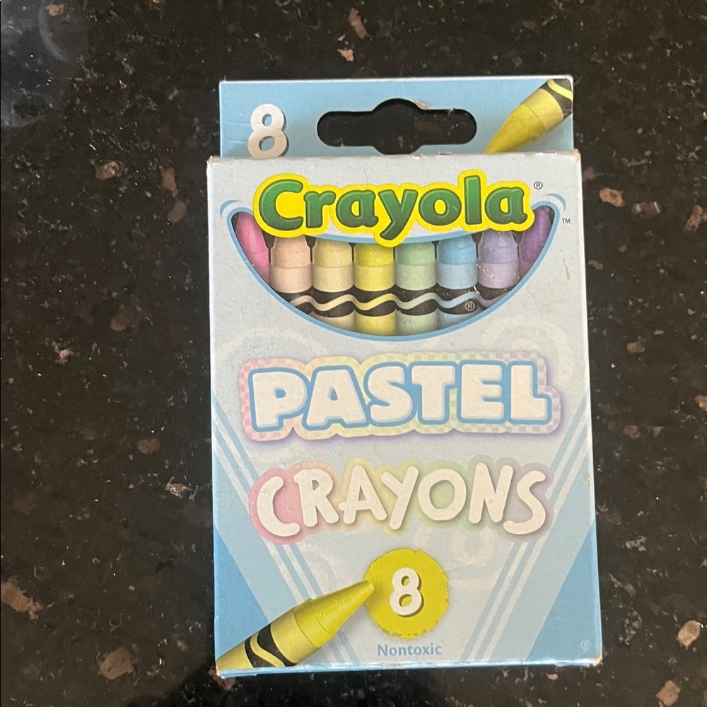 🇺🇸7 pc Crayola Creativity Pack:markers, crayons, model magic & scribble scrubbie - Picture 4 of 10